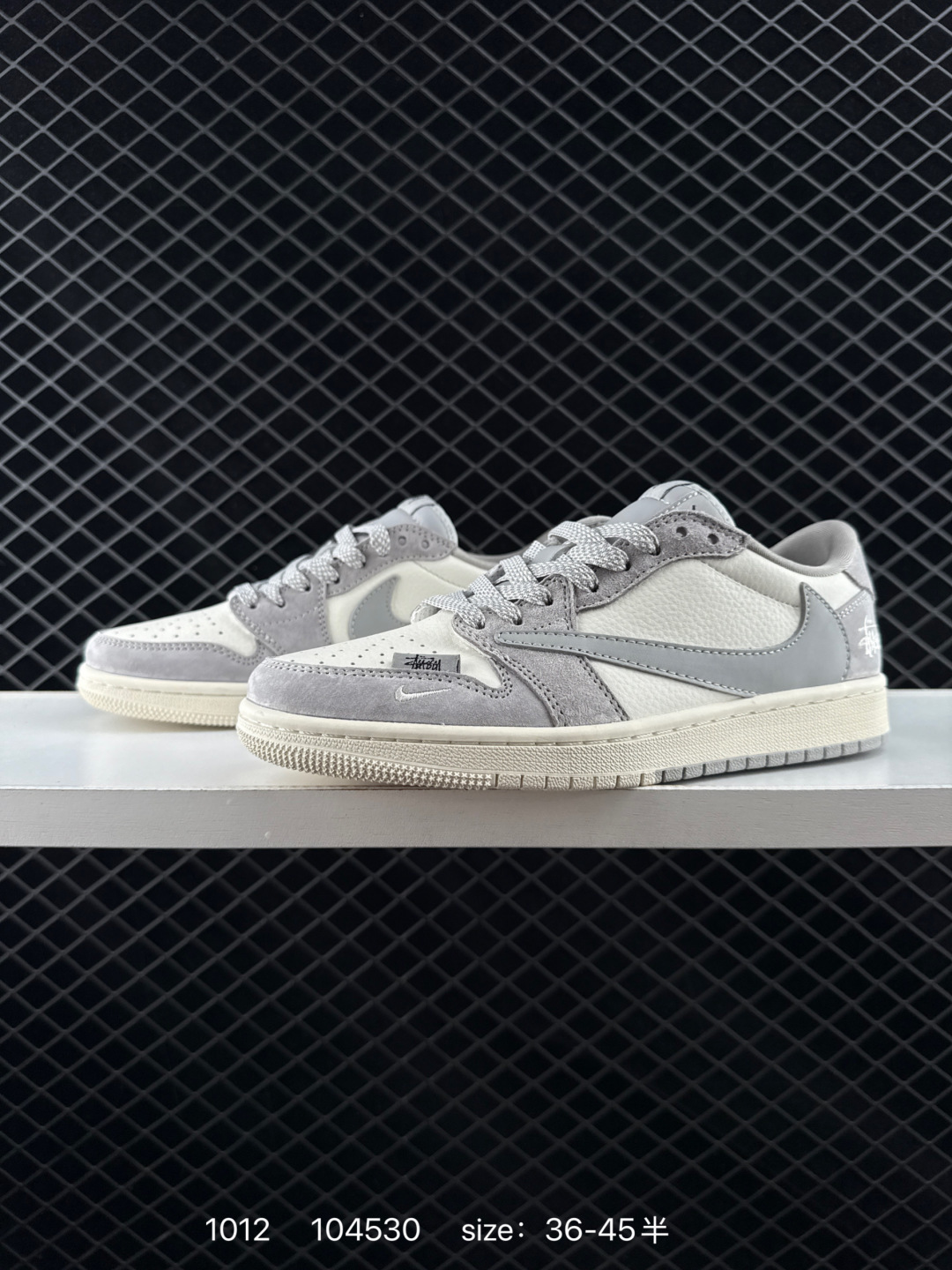 Travis Scott x Air Jordan 1 ” Reverse Mocha “